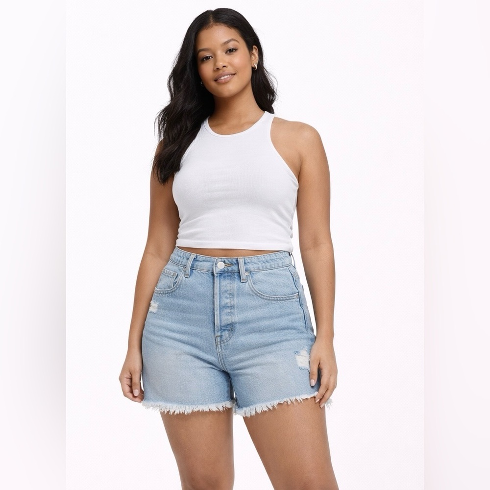 💙 NWT! Super High Rise Cut-Off Denim Shorts